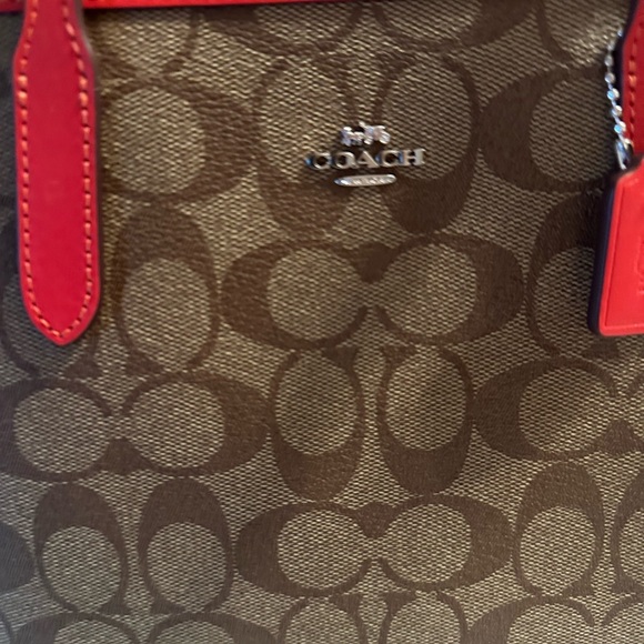 Coach Small City Tote In Signature Canvas - Picture 2 of 7